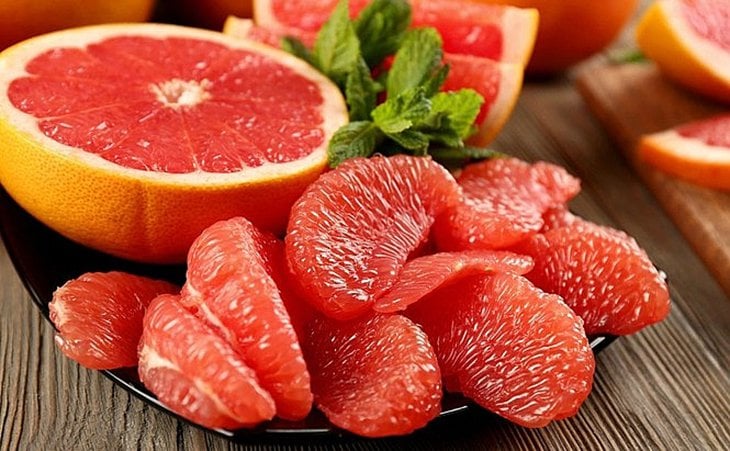 Những loại trái cây giàu vitamin C nhất Bưởi là một loại trái cây giàu vitamin C họ cam quýt khác