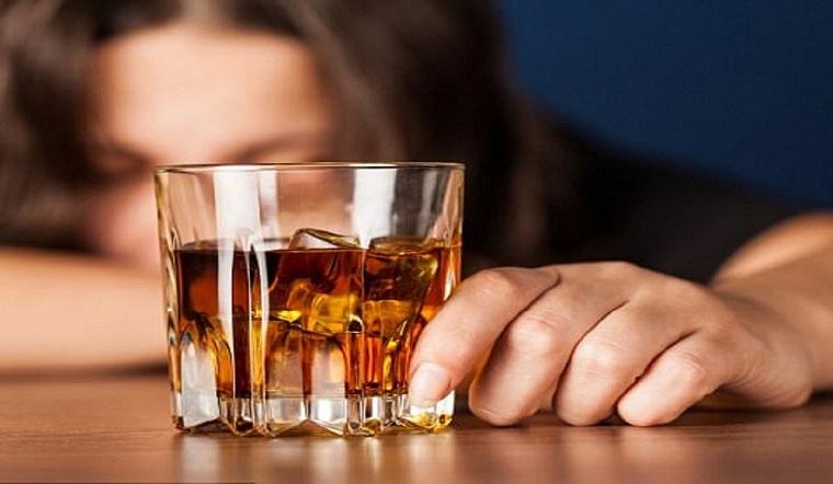 Cách giải rượu bia cực nhanh vào dịp lễ Nếu không giải rượu kịp thời, các triệu chứng xấu kéo dài và ảnh hưởng đến sức khỏe tổng thể