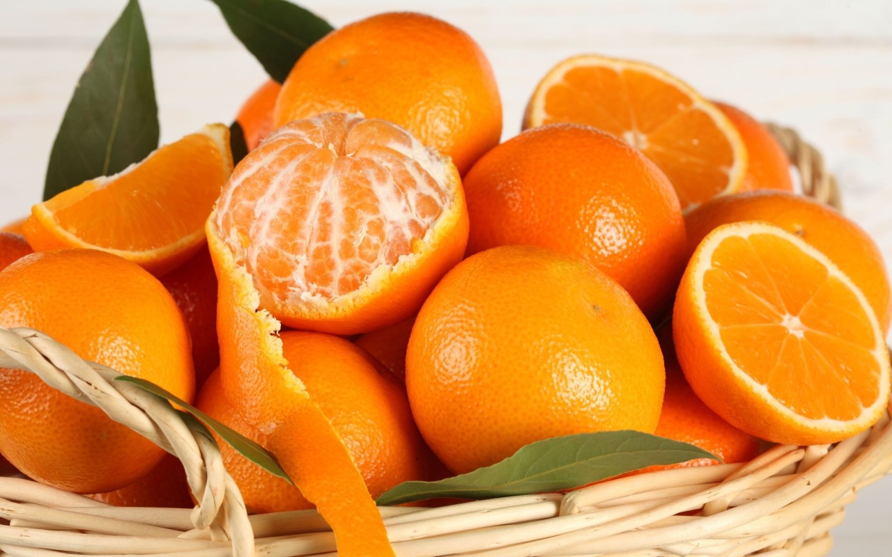 Những loại trái cây giàu vitamin C nhất Cam giúp cải thiện sức khỏe tim mạch và hệ tiêu hóa