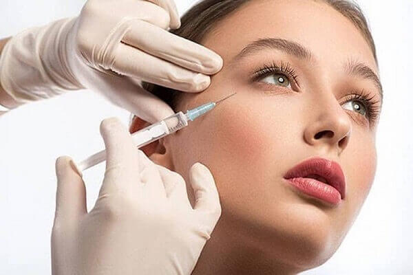 Tiêm filler: Ưu và nhược điểm bạn cần biết Tiêm filler - Phương pháp làm đẹp, cải thiện khuyết điểm hiệu quả, an toàn