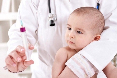 Cách điều trị hiệu quả bệnh ho gà ở trẻ em Vắc-xin là biện pháp quan trọng nhất trong việc phòng ngừa bệnh ho gà ở trẻ em