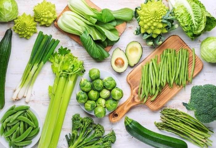 Chế độ ăn cho người bệnh thừa sắt Người thừa sắt nên bổ sung nhiều loại rau xanh