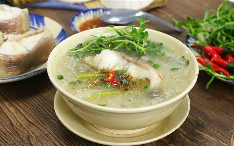 Bật mí 5 cách nấu cháo cá lóc cho bé đơn giản và bổ dưỡng Cháo cá lóc đậu xanh giúp cho bé dễ tiêu hoá và hấp thu các chất dinh dưỡng hiệu quả