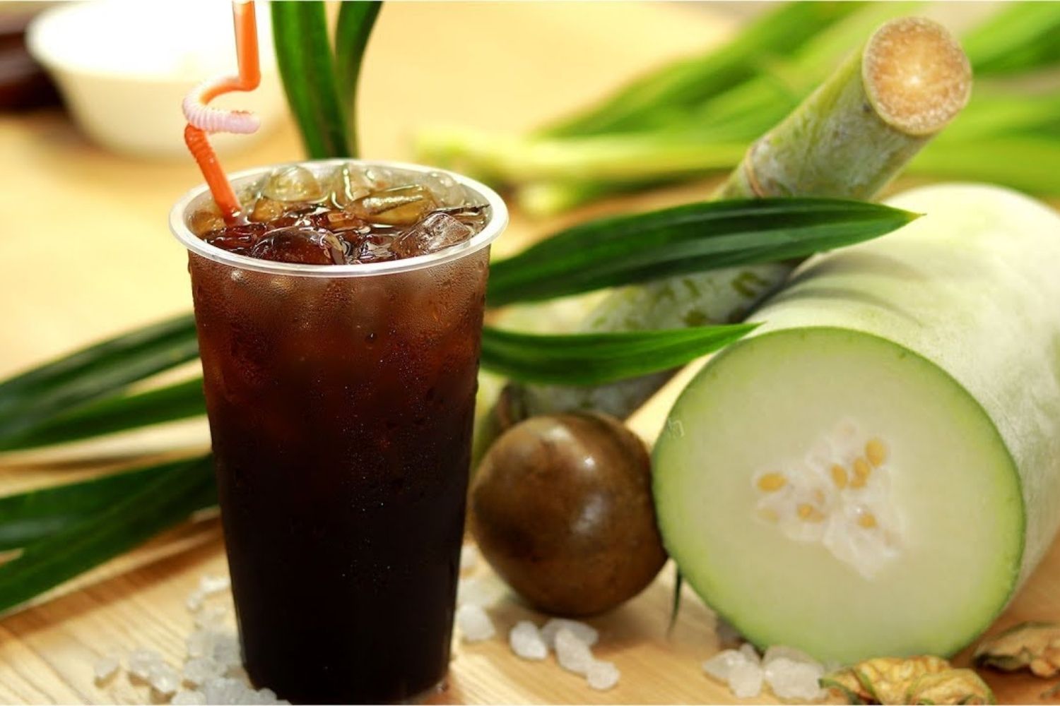 Nóng gan uống gì để giải nhiệt? Nước bí đao có tác dụng chống viêm, rất tốt cho sức khỏe của gan