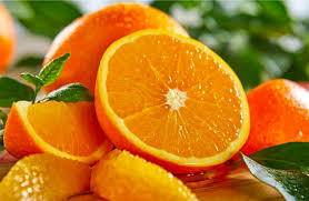 Lượng vitamin C được kiến nghị bổ sung hàng ngày 75mg hay 125mg Cứ 100gr cam tươi sẽ có 59.1mg vitamin C