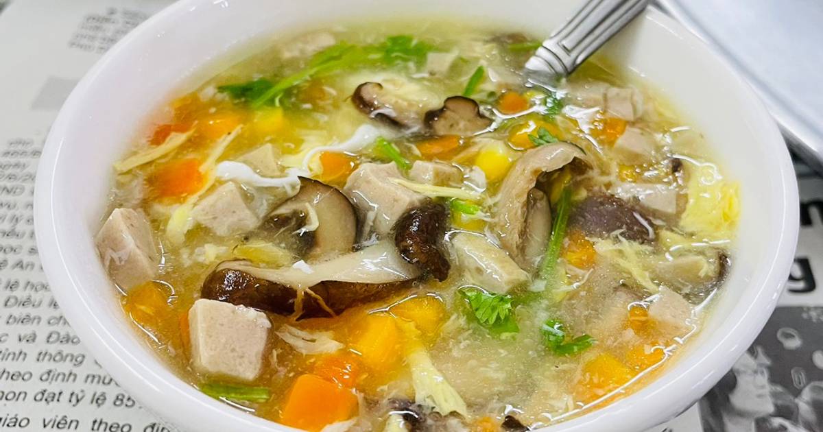 Các món ăn nhẹ nên được chế biến từ thực phẩm mềm, dễ nhai, dễ nuốt và ít gây đầy hơi ưu tiên các món súp